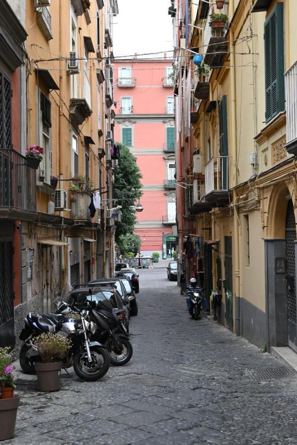 B&B Palazzina Avallone Naples Luaran gambar
