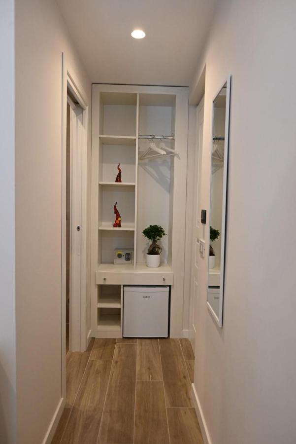 B&B Palazzina Avallone Naples Luaran gambar