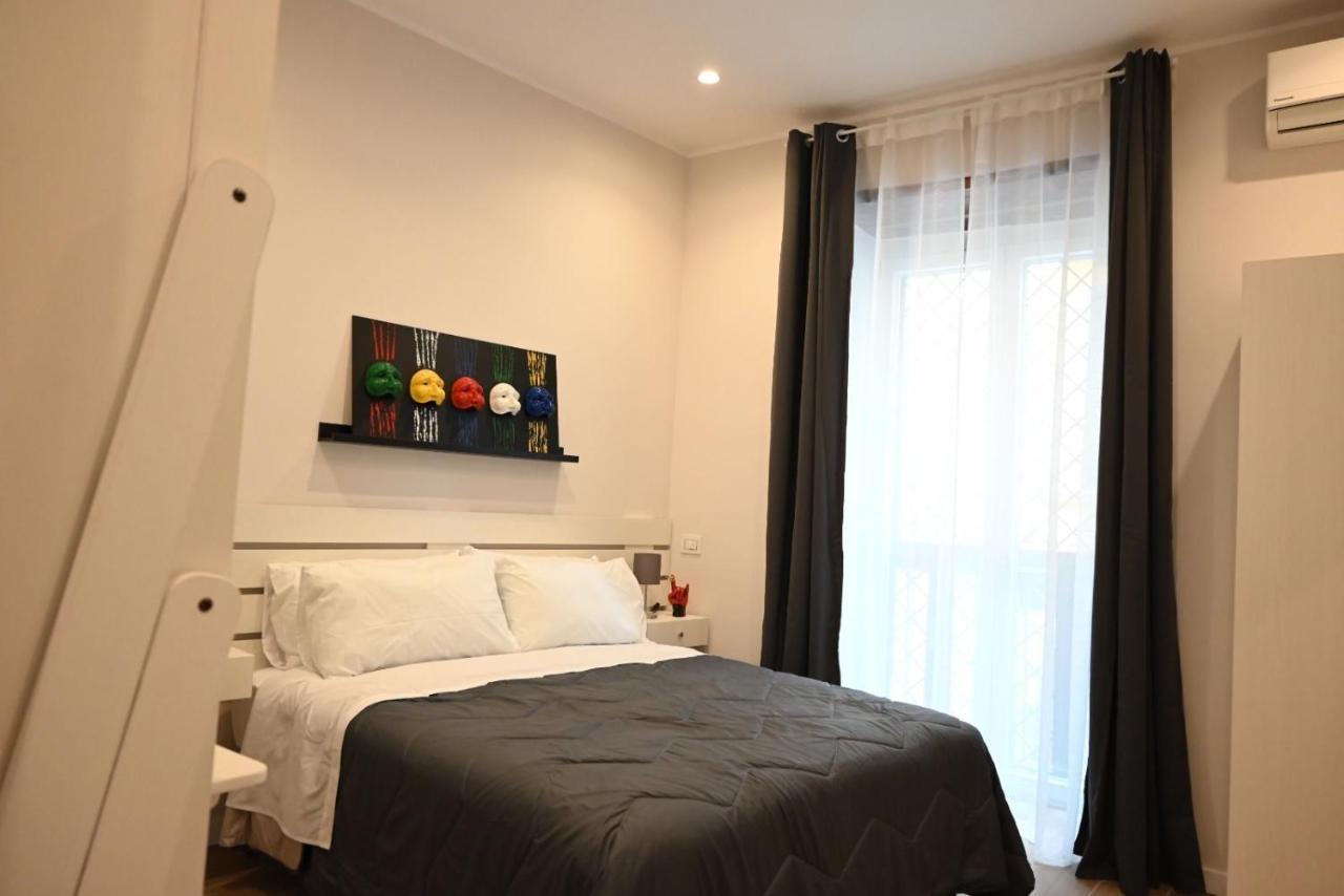 B&B Palazzina Avallone Naples Luaran gambar