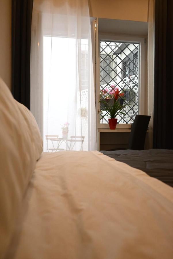 B&B Palazzina Avallone Naples Luaran gambar